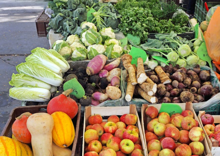 Braskets of different vegetables at the market. 