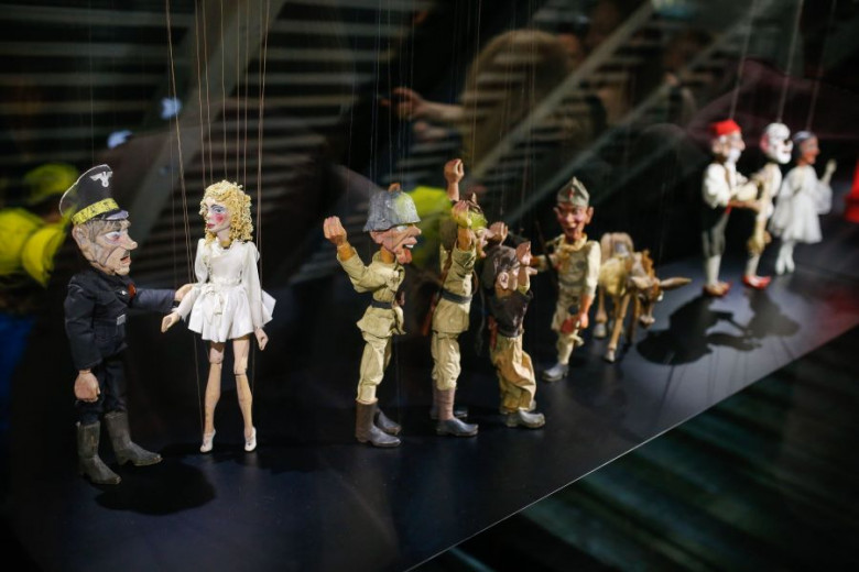 Razstavljene lutke v Lutkovnem muzeju