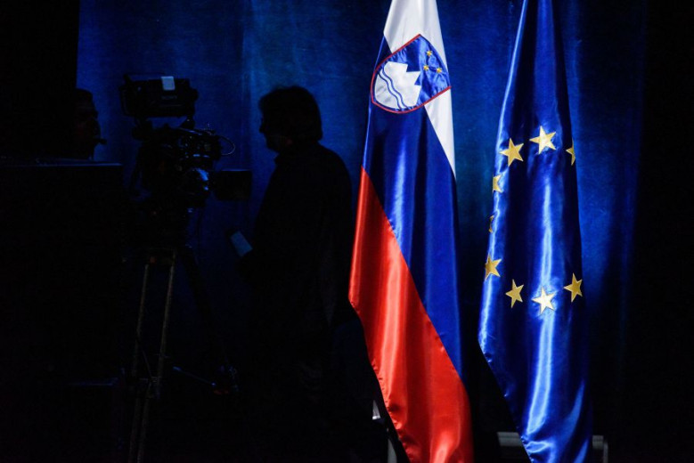Slovenian and European flag.