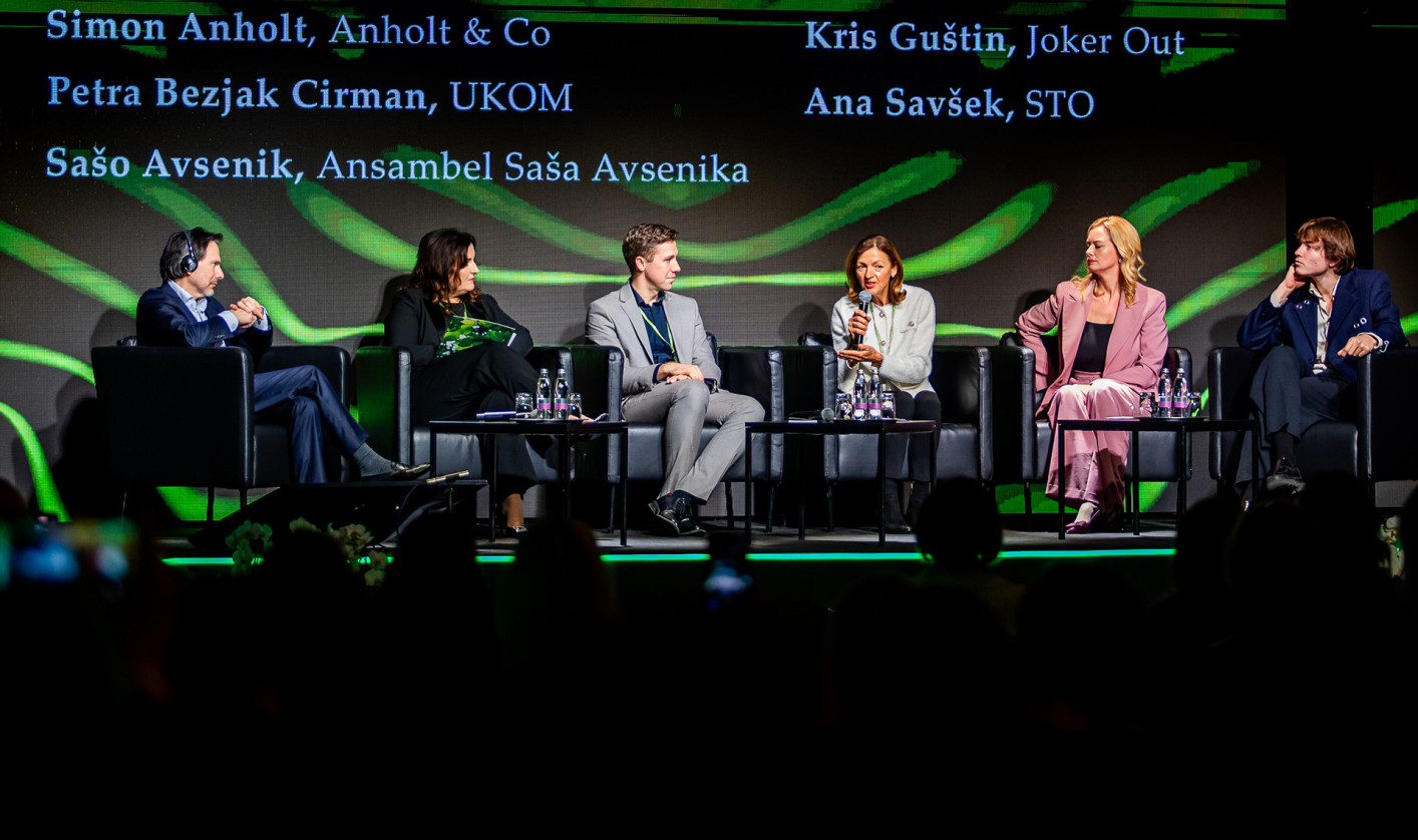 DST 2025 okrogla miza X