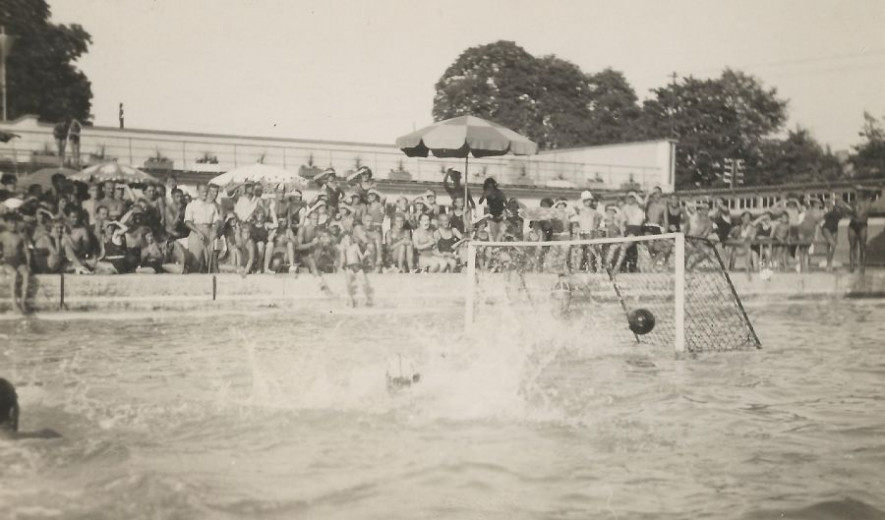 Vaterpolo tekma med SK Ilirijo in ASK Primorjem za zvezno prvenstvo leta 1931 na bazenu Ilirije