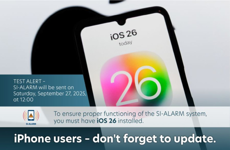 Image promoting the installation of iOS 26 necessary for the SI-ALARM system, scheduled for a test alert on Saturday, September 27, 2025, at 12:00. The image includes a mobile phone displaying "iOS 26", as well as text urging iPhone users to update.