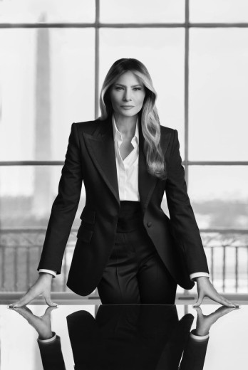 MALA Melania Trumps Official White House Portrait wikipedia