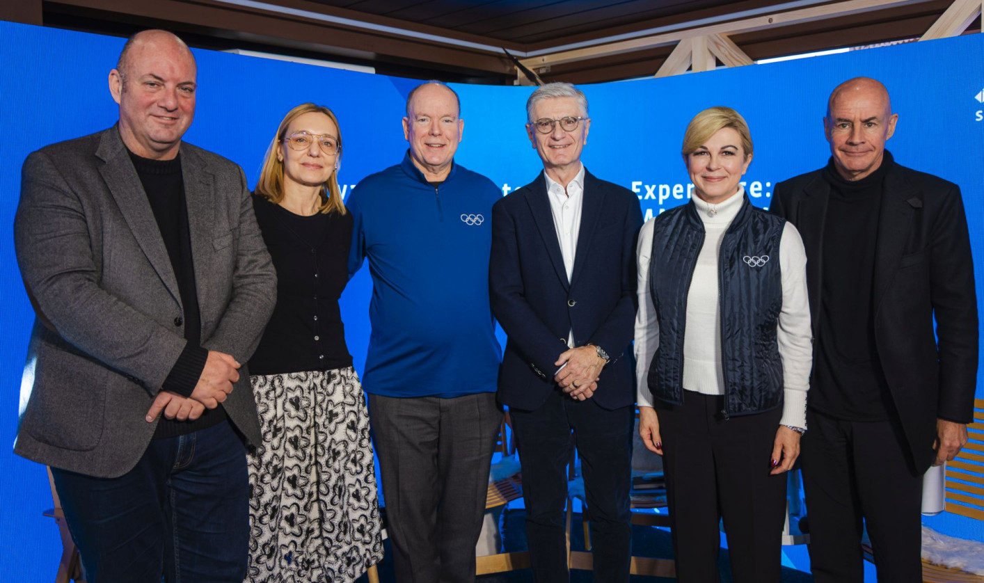 VELIKA Cortina FotoAF 20260217 175