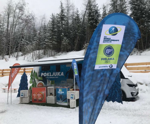 Avtodom za promocijo Pokljuko 2021 Biathlon Tour Mobil v snegu
