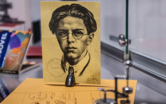 Exhibited portrait of the Slovenian poet Srečko Kosovel.