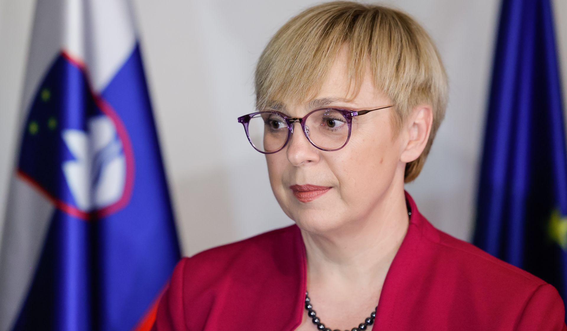 Natasa Pirc Musar: Slovenia elects lawyer as first female