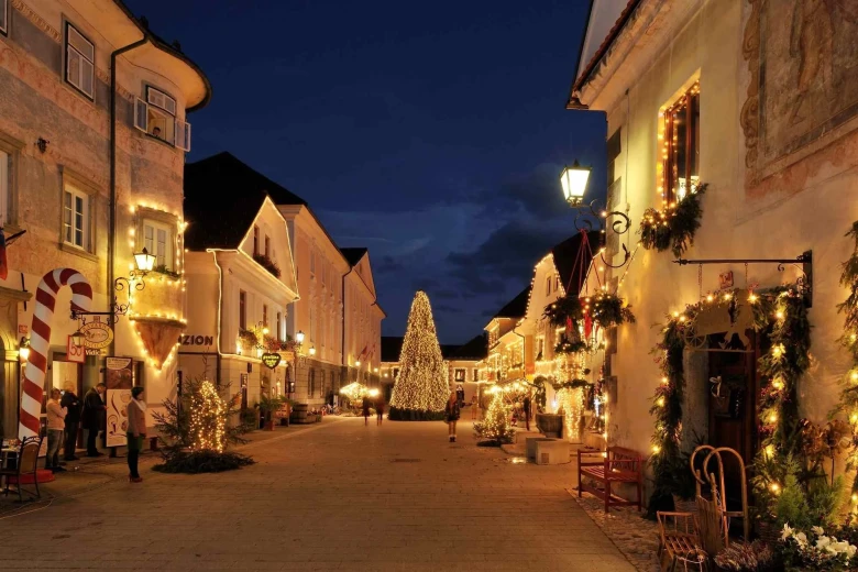 Festively decorated centre of Radovljica. 